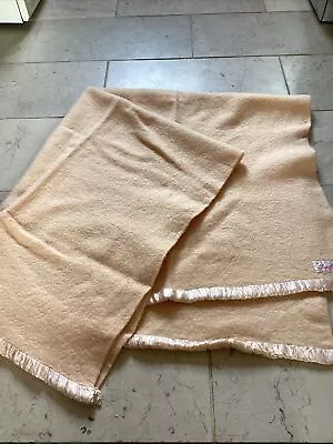 £20 • Buy Vintage Jonelle  Merino  New Wool  Blanket Peach Single