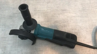 £75 • Buy Angle Grinder 110v Makita 9565 Pcv Variable Speed
