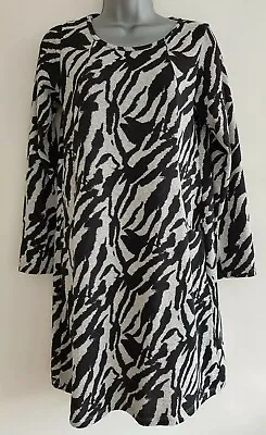 N And Willow Womens Zebra Print Long Sleeve Jersey Tunic Dress. Small/ Uk 8. • £18.50