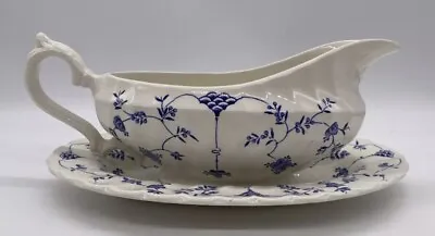 Myott Staffordshire Finlandia Gravy Boat With Underplate Made In England • $30