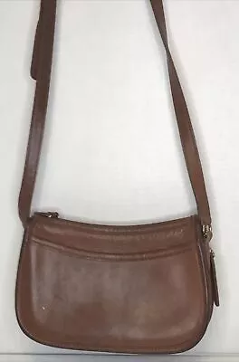 Vintage Coach Wendie 9031 Crossbody Shoulder Bag Handbag Leather Brown 9X5X2 • $60