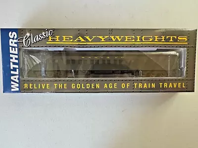 Walthers #932-10202 HO Pullman Heavyweight 14 Section Sleeper Car - Santa Fe-NOS • $49.99