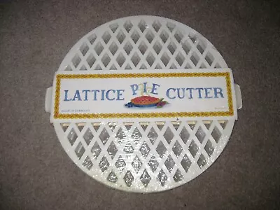 New Vintage GERMAN Lattice Pie Cutter 2-Piece Recipe & Instructions • $19.99