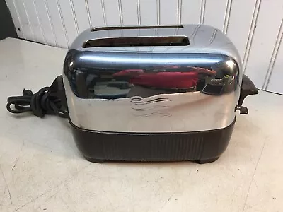 Vintage GE 1940's Retro Toaster General Electric 169T81 USA Brown Bakelite Works • $71.99