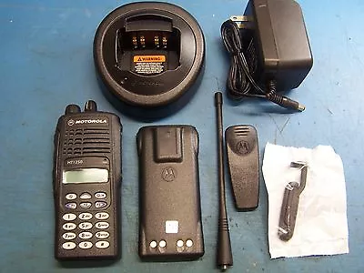 Motorola HT1250 UHF 403-470MHz 128 Channel DTMF AAH25RDH9AA6AN MINT Tested • $275