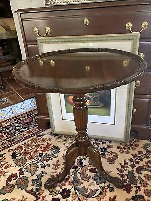 Harden Chippendale Style Carved Pie Crust Side Table Ball And Claw Feet USA • $225