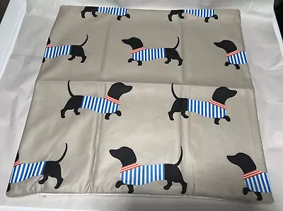 Dachshunds In Sweaters Pillow Cover Beige (Case Only)  17.7 X 17.7 New. • $14