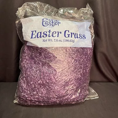 Vintage Easter Grass Purple Orchid Plastic 7 Oz. • $6.59