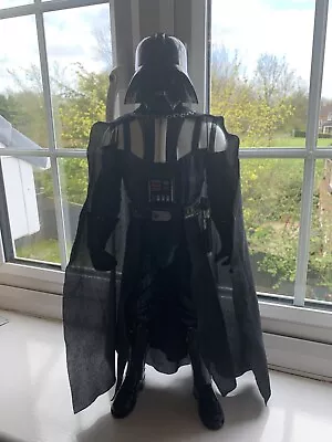 Large Jakks Darth Vader Model With Cape In Excellent Condition • £14.99