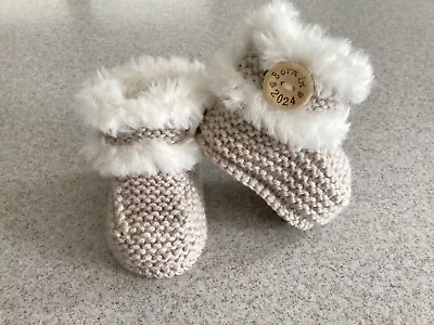 Hand Made Knitted Baby  Booties - Unisex - Size 0 To 3 Months  • £9.99