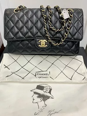 CHANEL Classic Black Leather Quilted Caviar Double Flap Bag *Authenticated* • $1010