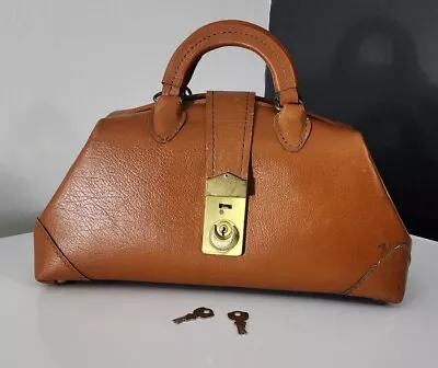 VINTAGE- Antique- Leather- Doctors Medical Bag- • $135