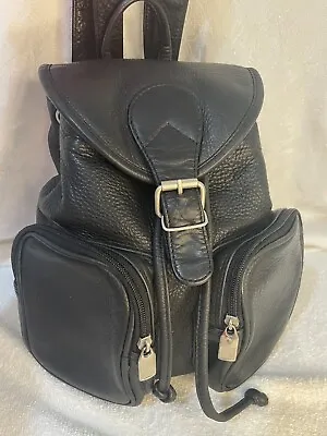 VTG Wilsons Genuine Leather Black  Backpack Drawstring Front Zip Pockets Pebbled • $26.79