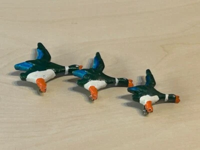 £14.99 • Buy Set Of 3 X Graduated Flying Duck Brooches Wall Plaque Style