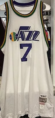 Vintage Utah Jazz Pistol Pete Maravich Authentic Mitchell & Ness Jersey Size 54 • $250