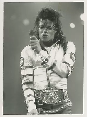 Michael Jackson In Concert At Wembley 1988  A0544 A05 Original  Photo • $42