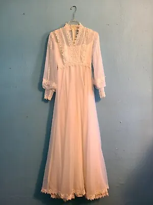 REAL Vintage 70's Ivory Wedding Dress With Boho/Prairie Vibes (Small) ILGWU Made • $125