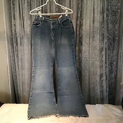 Adorable Mudd Jeans Blue 90s Big Bell Bottom Mid Rise Flare Vintage Hippie • $29