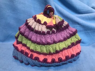 £7.50 • Buy Vintage Hand Knitted Tea Cosy