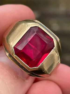 Vintage Solid 10k Gold Red Stone Ring Art Deco Piece Beautiful! Sz 10- 10gr! • $379.99