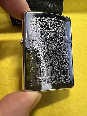 ZIPPO MARLBORO VENETIAN - XV Vintage • $74.99