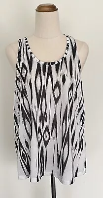 Decjuba Tank L Black White Abstract Lightweight Summer • $16