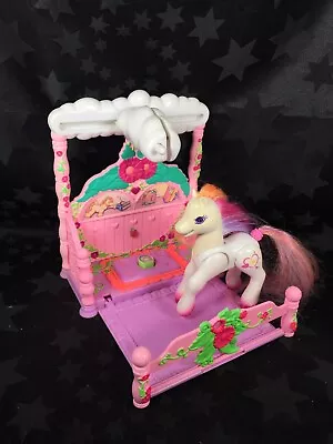 Vintage G2 My Little Pony - Light Heart With Canopy Bed Set • $16.15