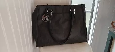 Large Michael Kors Black Tote Bag 14X11 Monogram  • $19.97