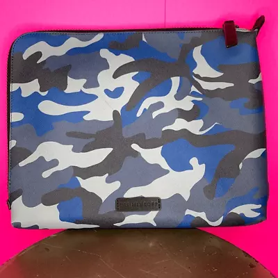 Uri Minkoff Warren Blue Camo Saffiano Leather Pouch • $38.97