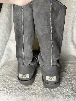 Women’s Ugg Classic Tall Sherling & Suede Grey Gray Size 9 Foldover • $40