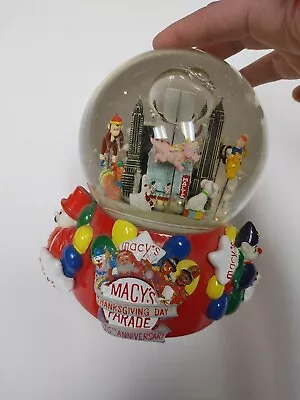 2001 Macy’s Thanksgiving Day Parade 75th Anniversary Snow Globe Twin Towers • $35