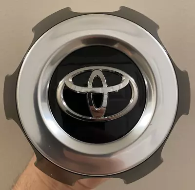 Toyota 4Runner Center Cap Hub Cover 2014-2023 4260B-35100 *BRAND NEW* • $22.49