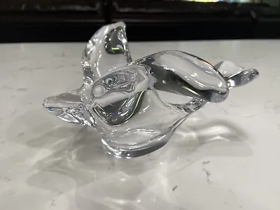 VINTAGE Clear Glass Flying Bird Dove Swallow CANDY BOWL Dish Figurine  Heavy • $10.20