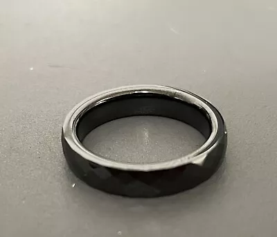 Ceramic Ring Black Faceted 5 Mm Polished Size 6 • $18