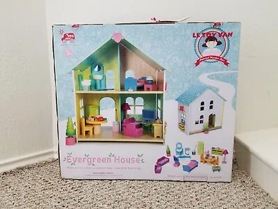 $255 • Buy NEW Le Toy Van Evergreen House Painted Wooden Doll House