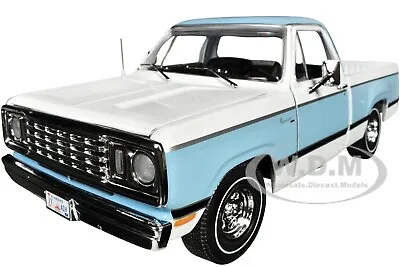 1977 Dodge D100 Adventurer Sweptline Light Blue & White 1/18 Auto World Amm1303 • $99.99