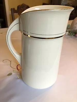 Vtg Villeroy & Boch Mettlach Large Wash/Water Pitcher Beige Gold Trim No Chips! • $6.99