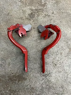 1990-2005 Mazda Miata Trunk Lid Hinge Pair Left Right Classic Red • $36.95