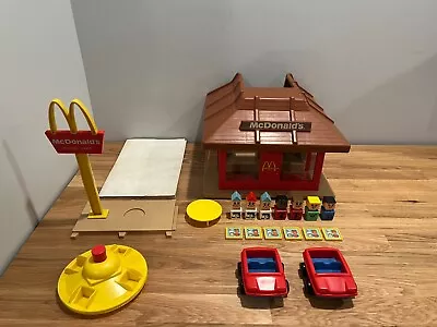 Vintage Familiar Places Playskool McDonald's #430 - Parking Lot Mat Sign Trays • $69.99