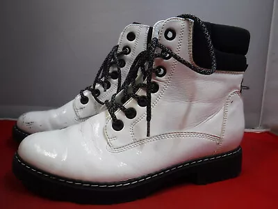 PM2 Limelight Finn White & Black Faux Patent Combat Grunge Goth Boots Sz 9 Med • $14.99