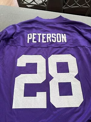 Vikings NFL Peterson #28 Football Jersey Men’s Large Reebok Apparel • $16