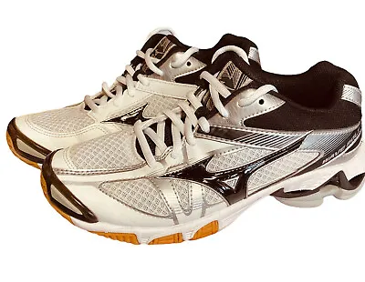 Mizuno Wave Shoes Ladies Bolt 6 Sneaker ￼Size 7.5 White Black PYV 0217 Sneaker • $24.88