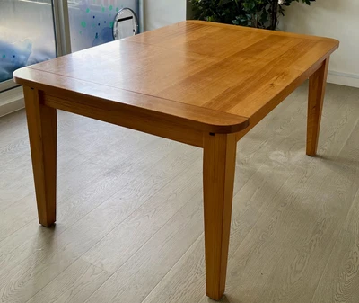 $125 • Buy Solid Wood Extendable Dining Table, Extremely Well Made, Years Of Service Left!