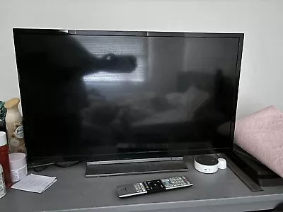 Toshiba 32” Tv • £70