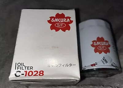 Sakura C-1028 Oil Filter - Equivalent Of Ryco Z456 & Z411 - Wesfil WZ456 & WZ411 • $10