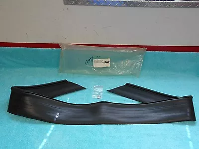 1957-58 Ford All Except Retractable  Rear Stone Deflector Rubber  New 916 • $29.99