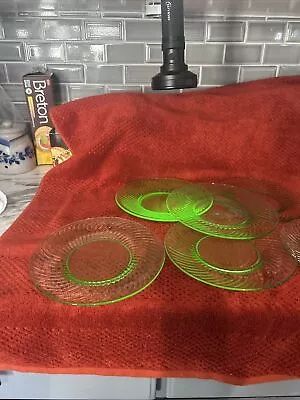 6 Green Vaseline Uranium Depression Glass Plates With Optical Spiral 8  • $22.50