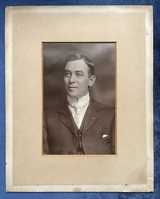 Antique Photograph Portrait Of An Edwardian Gentleman • £5
