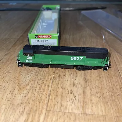 Arnold N Scale Burlington 5627 Diesel Phase IIIb Locomotive HN2217 • $85