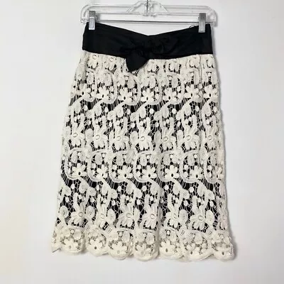 Lil Anthropologie Women's Bow Zip Up Openwork Vines Lace Overlay Skirt Size 0 • $10